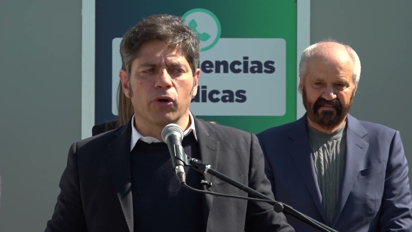 El gobernador Axel Kicillof junto al intendente Gaston Granados en la inauguracion de la subcomisaria Cuatro Bocas en Tristan Suarez, Ezeiza